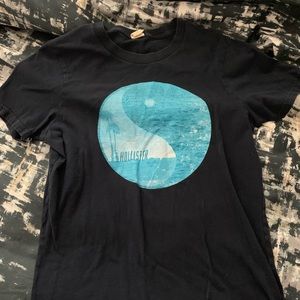 Hollister Tee!